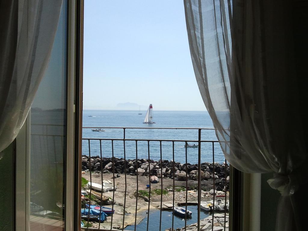 B&B Borgo Marinaro Pozzuoli Buitenkant foto